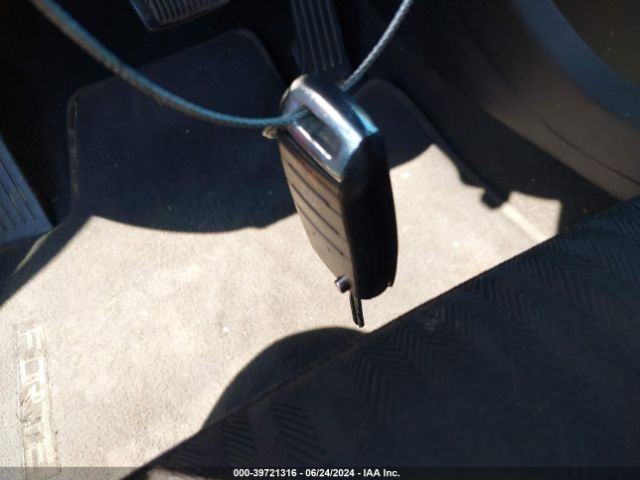 KNAFK4A67G5459325 KIA FORTE LX