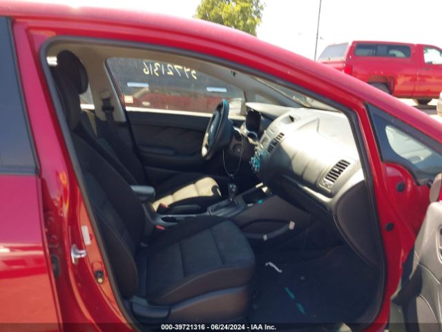 KNAFK4A67G5459325 KIA FORTE LX