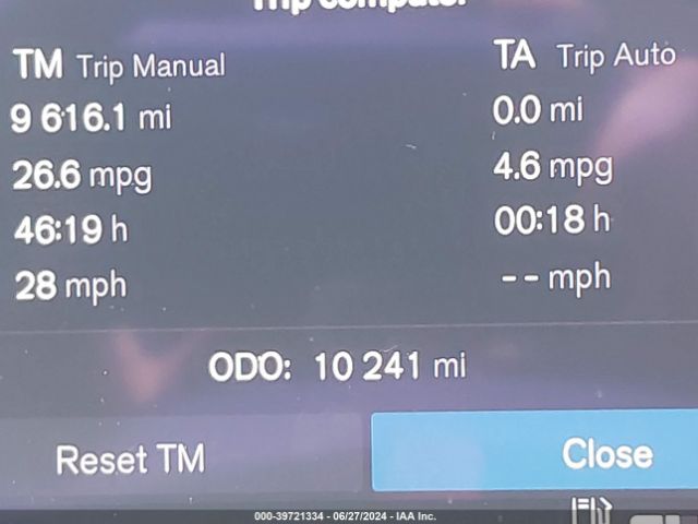 YV4L12UW0P2930805 Volvo Xc40 B5 Plus Dark Theme