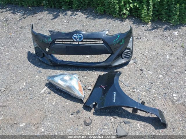 JTDKDTB38G1139108 Toyota Prius C One