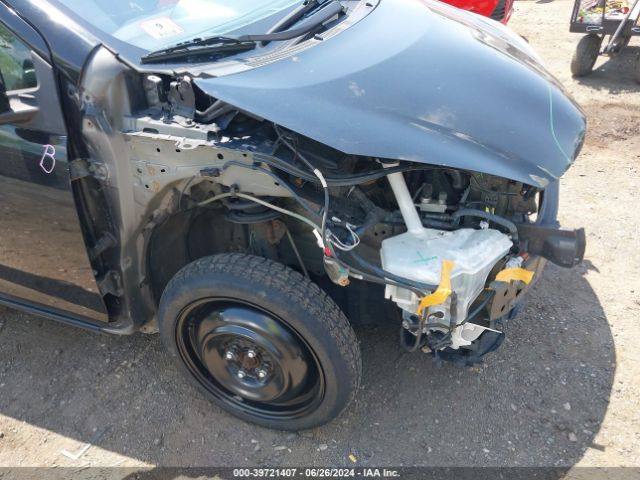 JTDKDTB38G1139108 Toyota Prius C One
