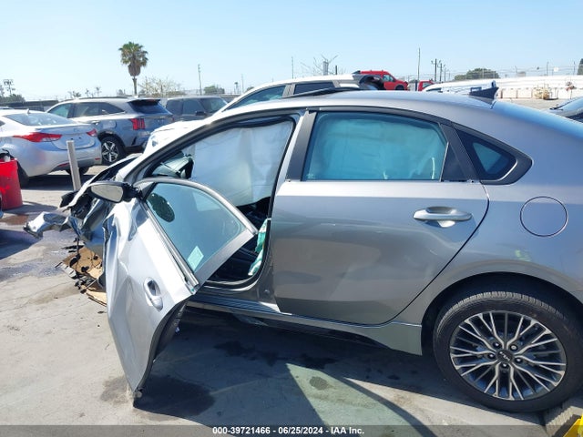 KIA Forte Gt-line 2023 3KPF54AD3PE579717 Image 13
