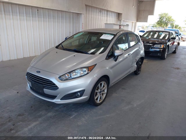 Ford FIESTA SE 2019 3FADP4EJ8KM107180 Image 2