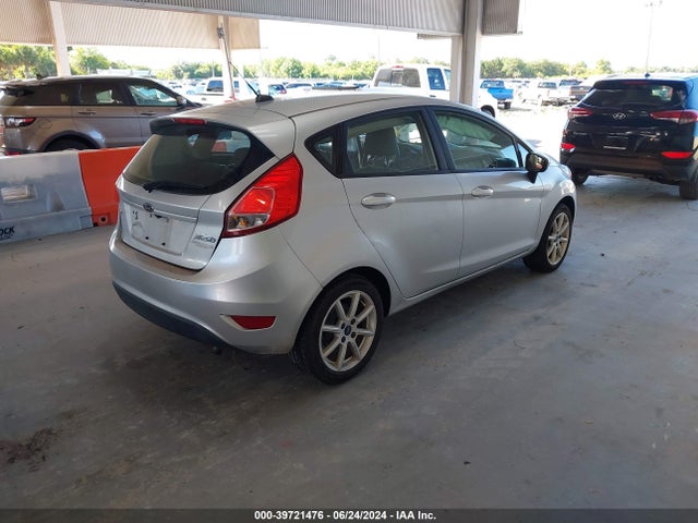 Ford FIESTA SE 2019 3FADP4EJ8KM107180 Image 4