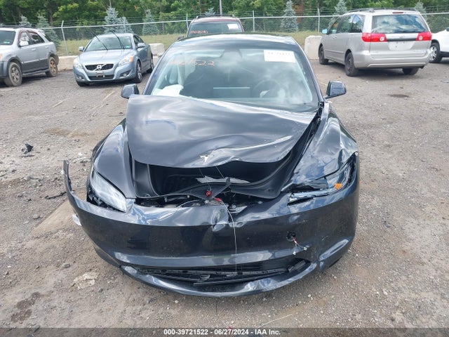 Tesla Model 3 Rear-wheel Drive 2024 5YJ3E1EA5RF761952 Image 11
