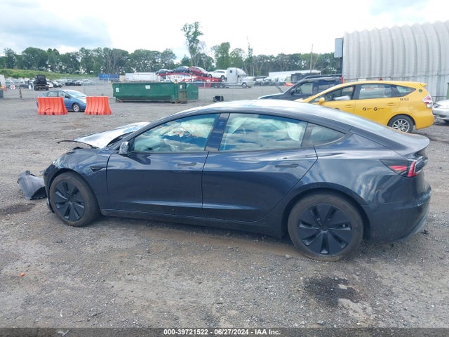 Tesla Model 3 Rear-wheel Drive 2024 5YJ3E1EA5RF761952 Image 13