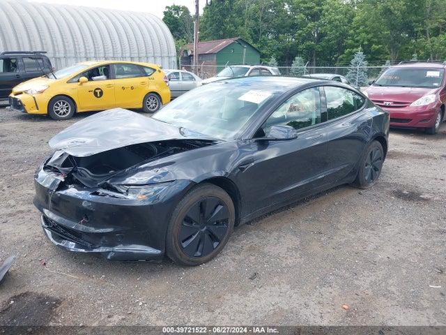 Tesla Model 3 Rear-wheel Drive 2024 5YJ3E1EA5RF761952 Image 2