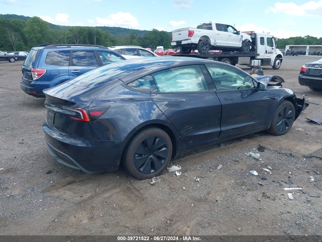Tesla Model 3 Rear-wheel Drive 2024 5YJ3E1EA5RF761952 Image 4