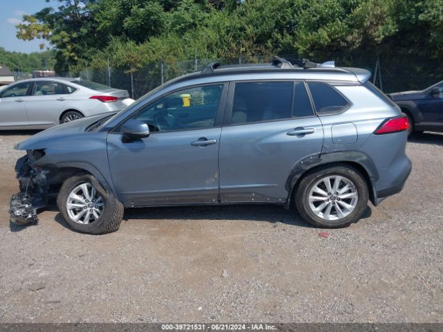 7MUCAABG2NV007651 Toyota Corolla Cross Le