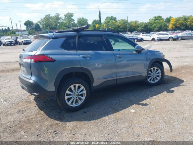7MUCAABG2NV007651 Toyota Corolla Cross Le