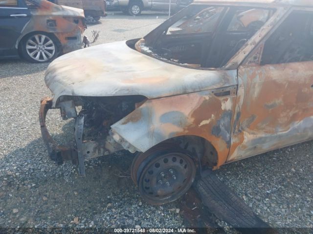 KNDJN2A28F7223730 KIA Soul