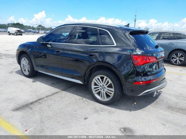 WA1BNAFY4J2207228 Audi Q5 2.0t Premium/2.0t Tech Premium