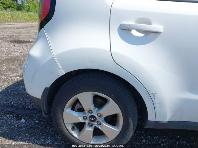 KIA Soul 2018 KNDJN2A24J7571842 Image 13