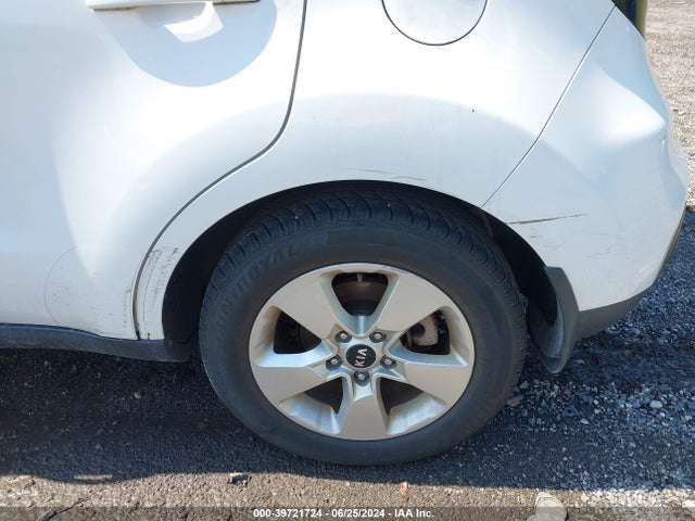 KIA Soul 2018 KNDJN2A24J7571842 Image 15