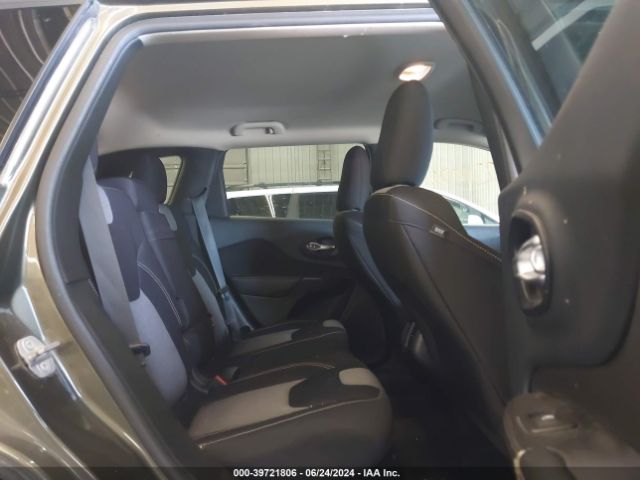 1C4PJMAB4EW295739 Jeep Cherokee Sport