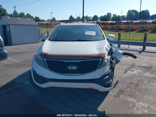 KNDPB3AC7E7609555 KIA Sportage Lx
