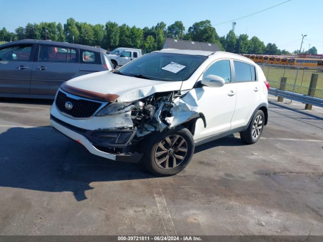 KNDPB3AC7E7609555 KIA Sportage Lx