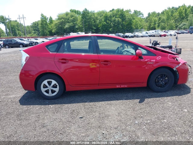 Toyota Prius Three 2015 JTDKN3DU2F1906842 Image 14