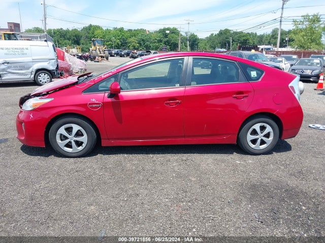 Toyota Prius Three 2015 JTDKN3DU2F1906842 Image 15
