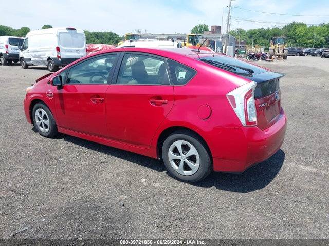 Toyota Prius Three 2015 JTDKN3DU2F1906842 Image 3
