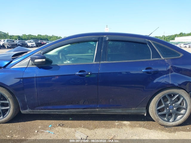 Ford FOCUS SE 2016 1FADP3F24GL403842 Image 15