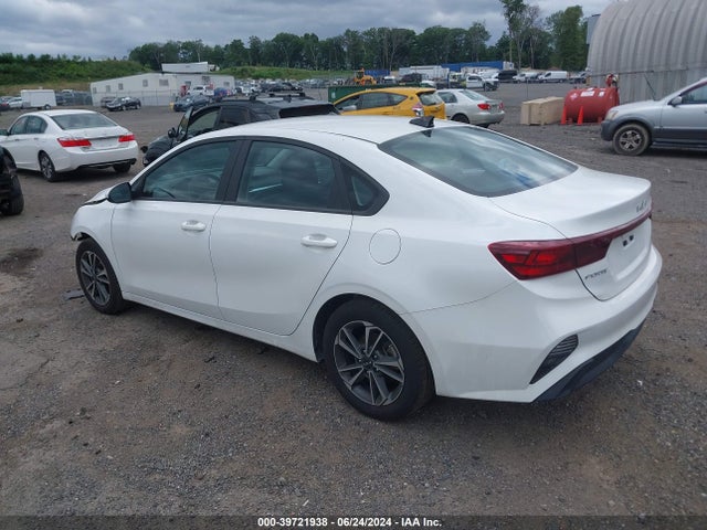 KIA Forte Lxs 2023 3KPF24AD3PE676537 Image 3