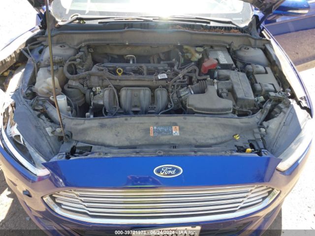 3FA6P0H77FR108525 Ford FUSION SE