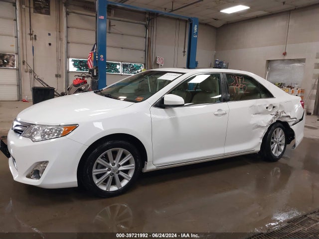Toyota CAMRY XLE 2014 4T4BF1FK7ER400578 Image 14