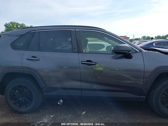 Toyota RAV4 LE 2019 JTMH1RFV3KD016485 Image 13