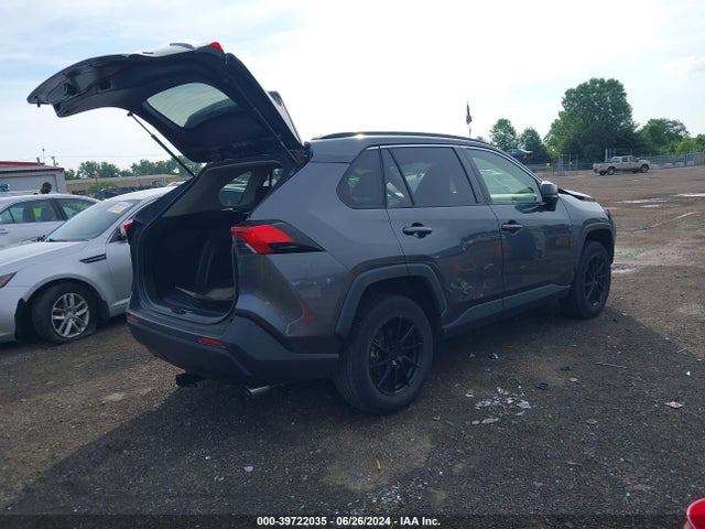 Toyota RAV4 LE 2019 JTMH1RFV3KD016485 Image 4