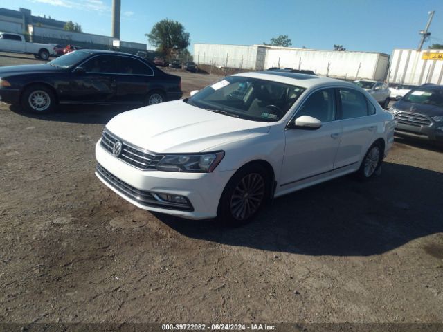 1VWBT7A33GC005698 Volkswagen Passat 1.8t Se