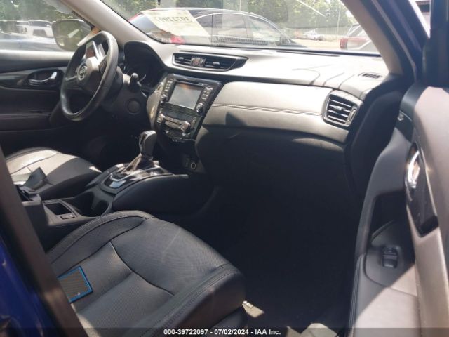 5N1AT2MV2HC847024 Nissan Rogue Sl