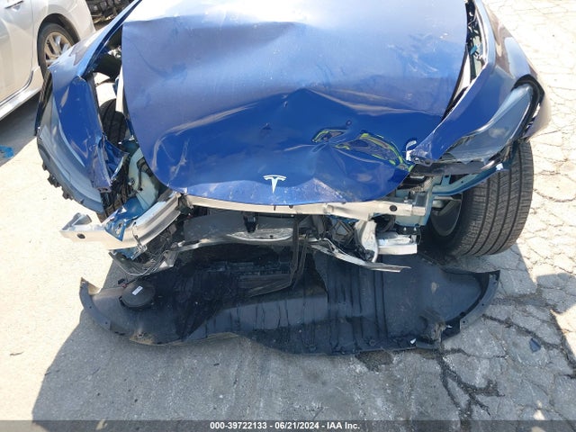 2024 TESLA MODEL Y 7SAYGDEE8RA271980 Photo 5