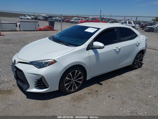 Toyota COROLLA SE 2017 5YFBURHE9HP643921 Image 2