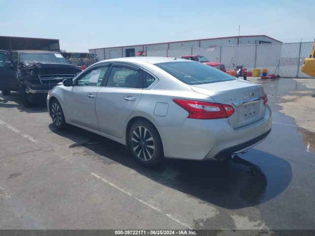 1N4AL3APXHC207889 Nissan Altima 2.5 Sl