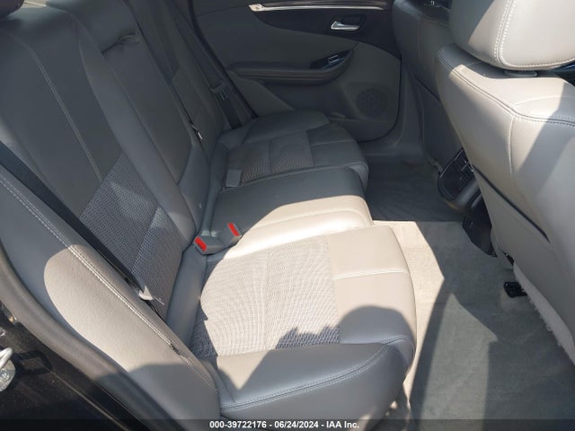 Chevrolet IMPALA 1LT 2017 2G1105S34H9111086 Image 8