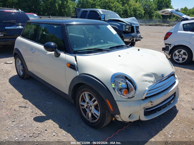 2013 MINI HARDTOP WMWSU3C57DT689171 Photo 0