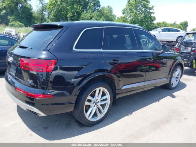 WA1VAAF72JD048312 Audi Q7 3.0t Premium