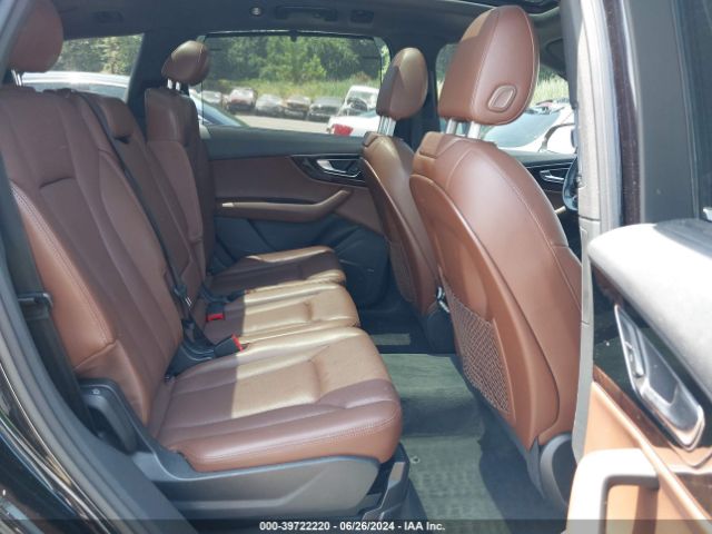 WA1VAAF72JD048312 Audi Q7 3.0t Premium