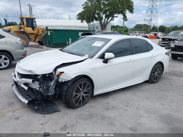 Toyota CAMRY SE 2021 4T1G11AK6MU442826 Image 2