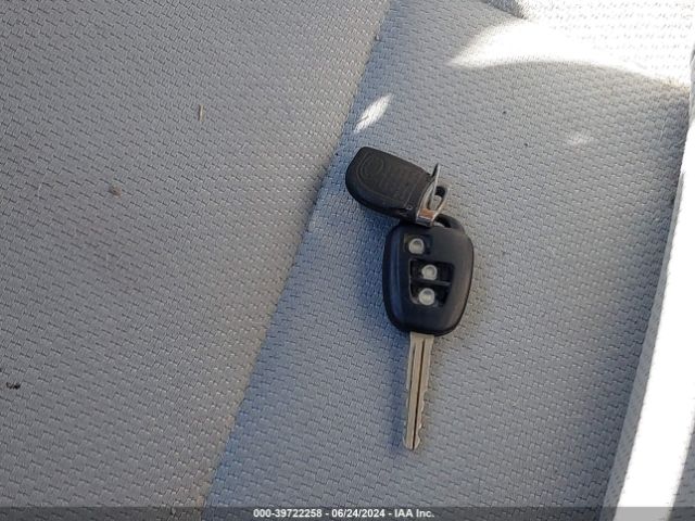 JTDKDTB38E1064309 Toyota Prius C One