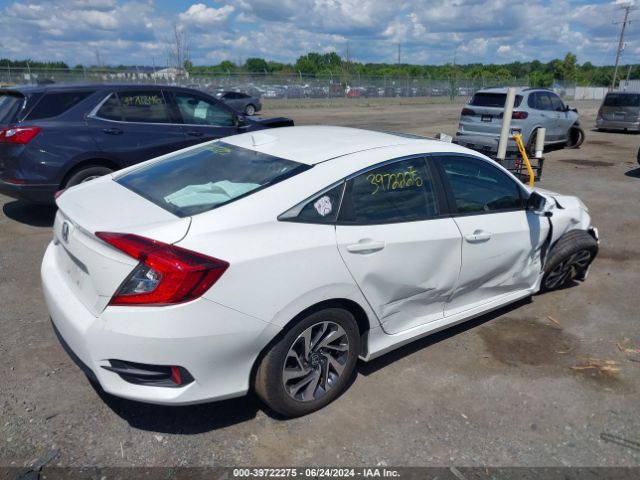 2018 HONDA CIVIC 19XFC2F77JE024600 Photo 3