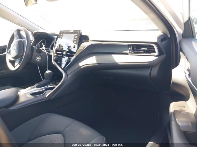 Toyota CAMRY LE 2024 4T1C11AK1RU236139 Image 5