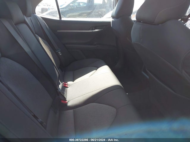 Toyota CAMRY LE 2024 4T1C11AK1RU236139 Image 8
