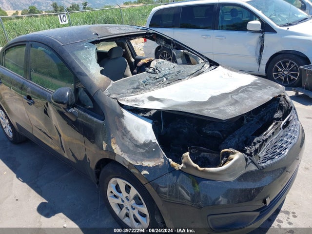 KNADM4A38F6527390 KIA RIO LX