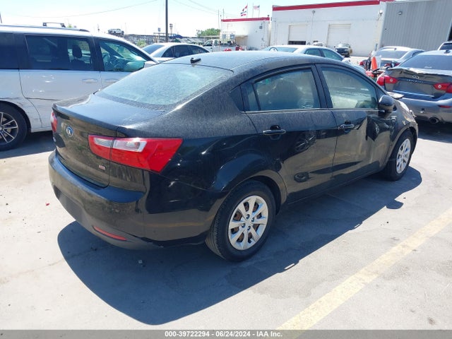 KNADM4A38F6527390 KIA RIO LX