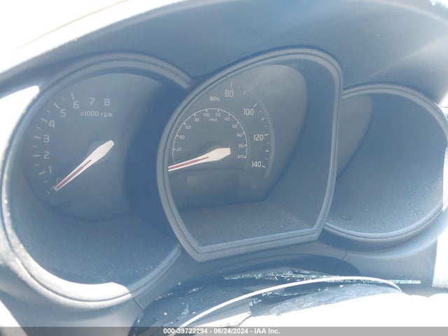 KNADM4A38F6527390 KIA RIO LX