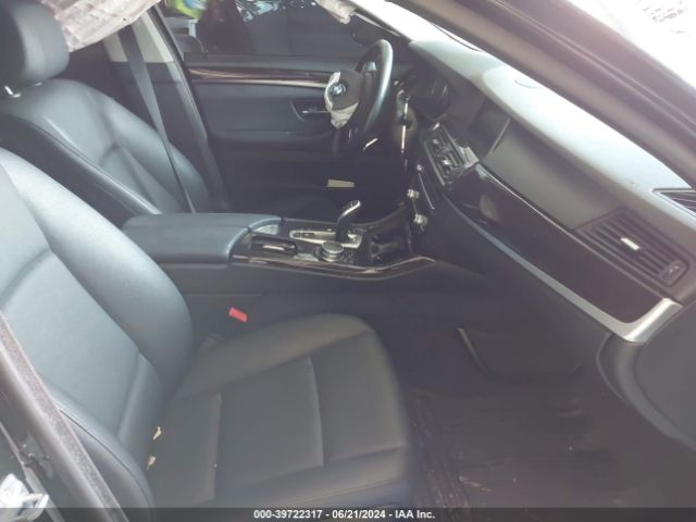 WBA5A7C5XGG644526 BMW 528i Xdrive