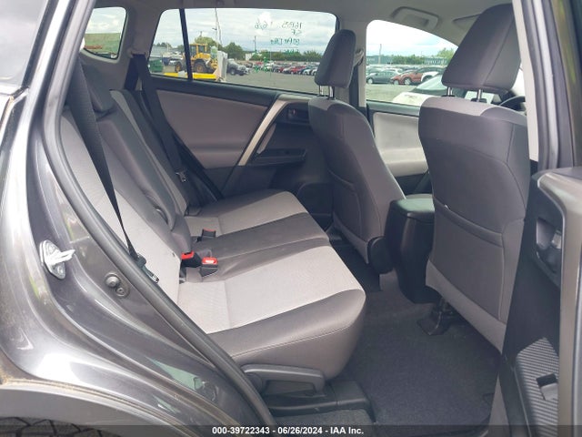 Toyota RAV4 LE 2015 2T3BFREVXFW391713 Image 8