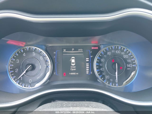 1C3CCCAB3FN616913 Chrysler 200 Limited